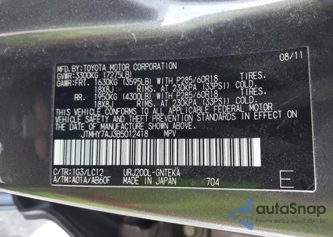 2011 Toyota Land Cruiser V8 z USA, uszkodzony, nr VIN JTMHY7AJ3B5012418